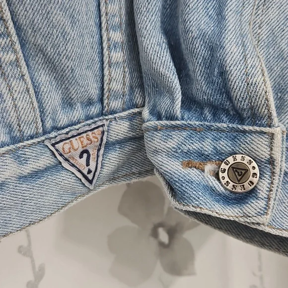 GUESS VINTAGE DEMIN 80"S JACKET SIZE LGE/16-18 - Picture 6 of 9